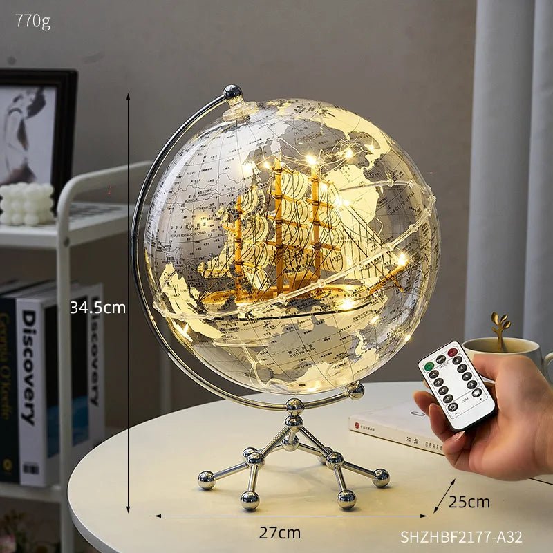 Luxury Illuminated Globe Ornament - Modern Home Decor - Luci