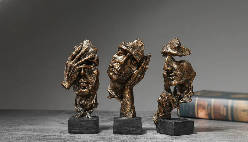 Sculptural Forms - Luci 