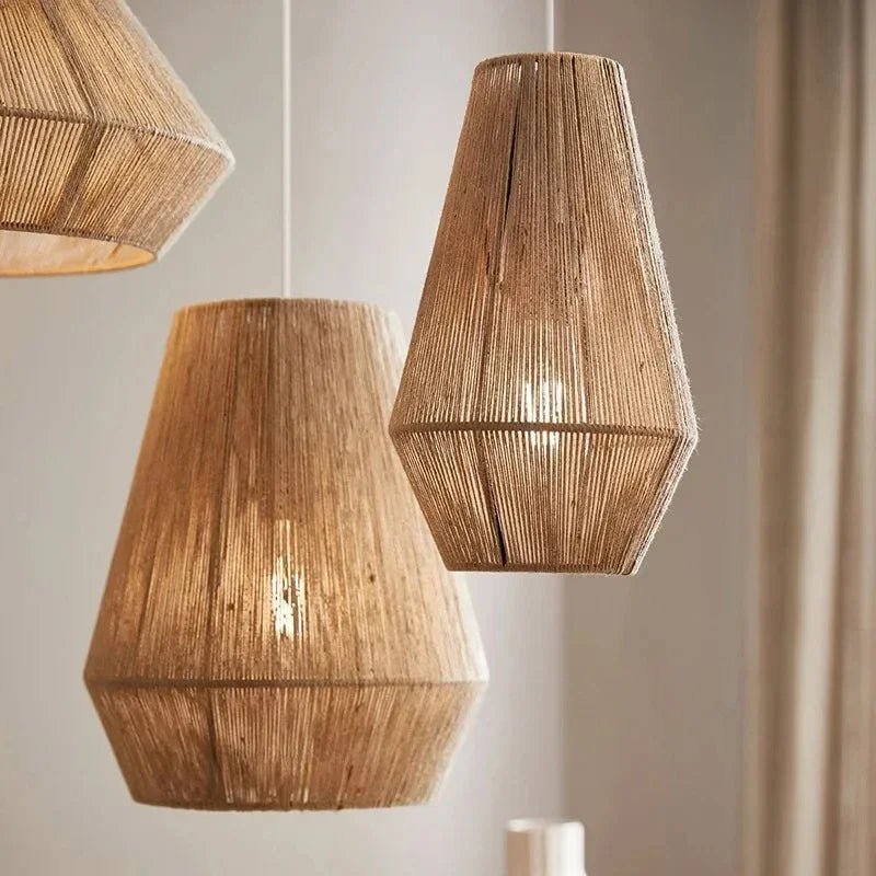 Handwoven Rattan Pendant Light - Vintage Charm for Modern Homes - Luci