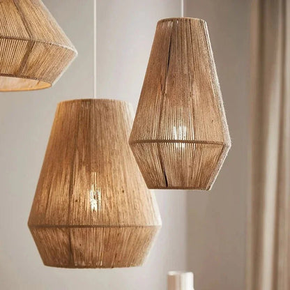 Handwoven Rattan Pendant Light - Vintage Charm for Modern Homes - Luci