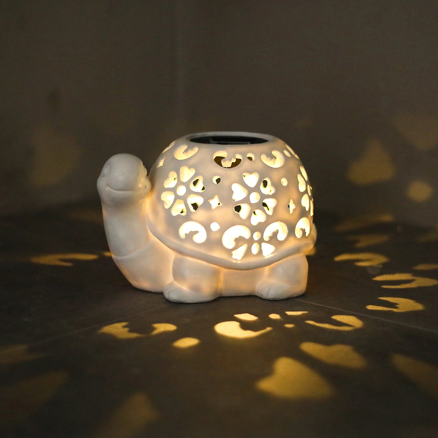 Saga Solar Turtle Garden Ornament - Luci