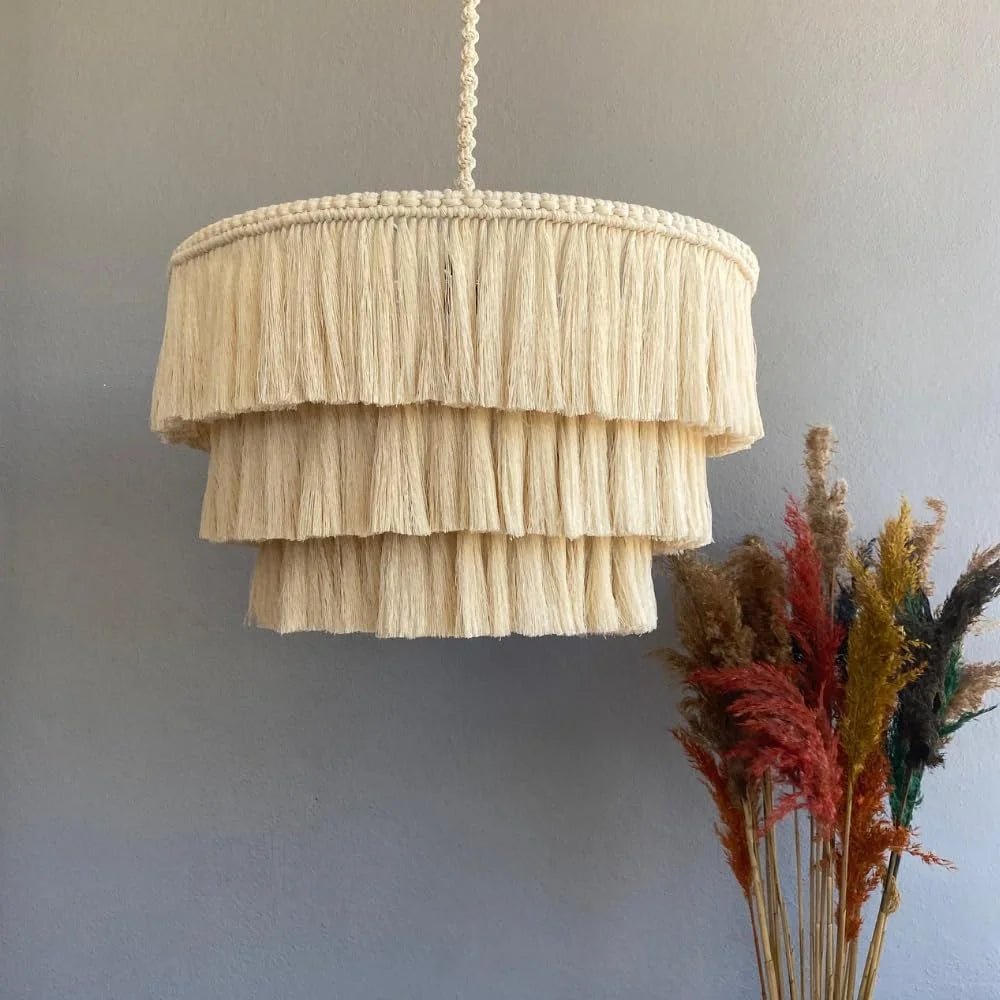 Handcrafted Macramé Lampshade - Boho Chic Light Decor - Luci