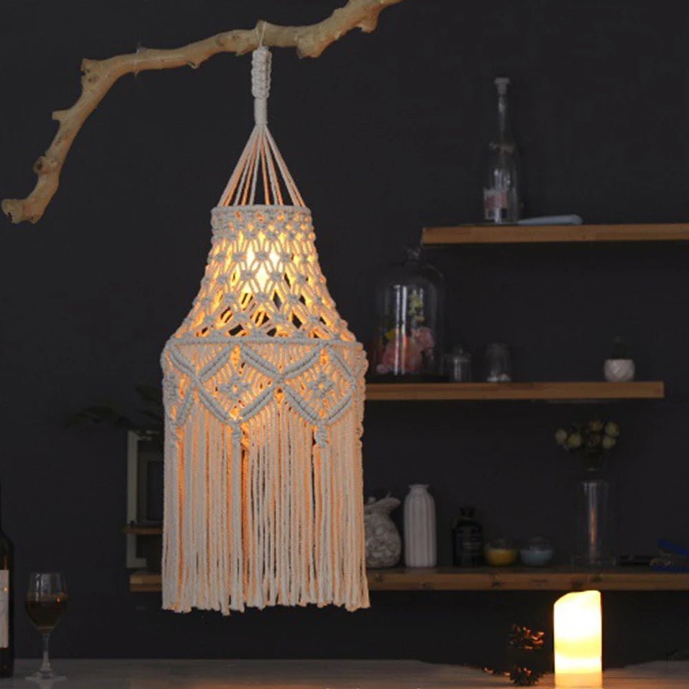 Handcrafted Macramé Lampshade - Boho Chic Light Decor - Luci