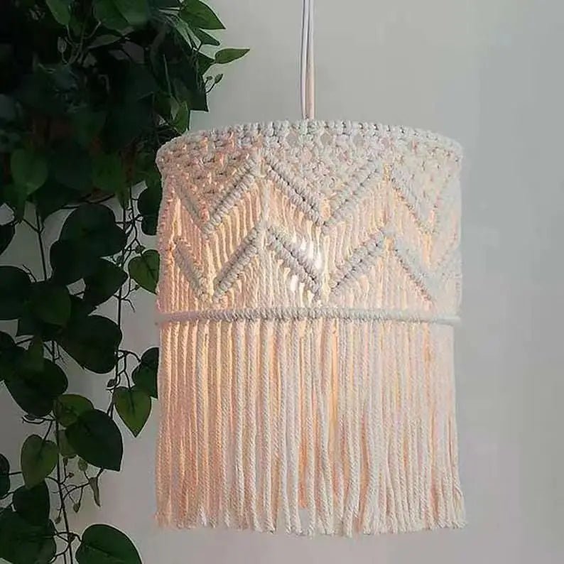 Handcrafted Macramé Lampshade - Boho Chic Light Decor - Luci
